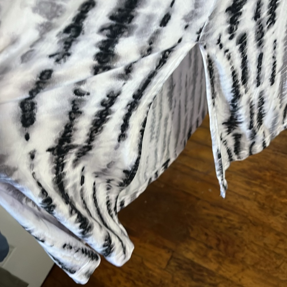 Kookaburra by Ugg light knit tie dye dress - Picture 7 of 8